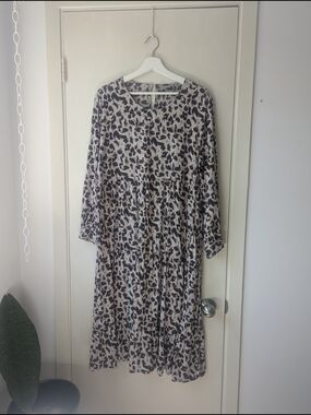 Fransa Long Sleeve Tiered Midi Dress